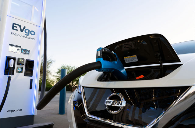 Nissan Energy Perks 250 Charging Credit With New Nissan Leaf<script async src=